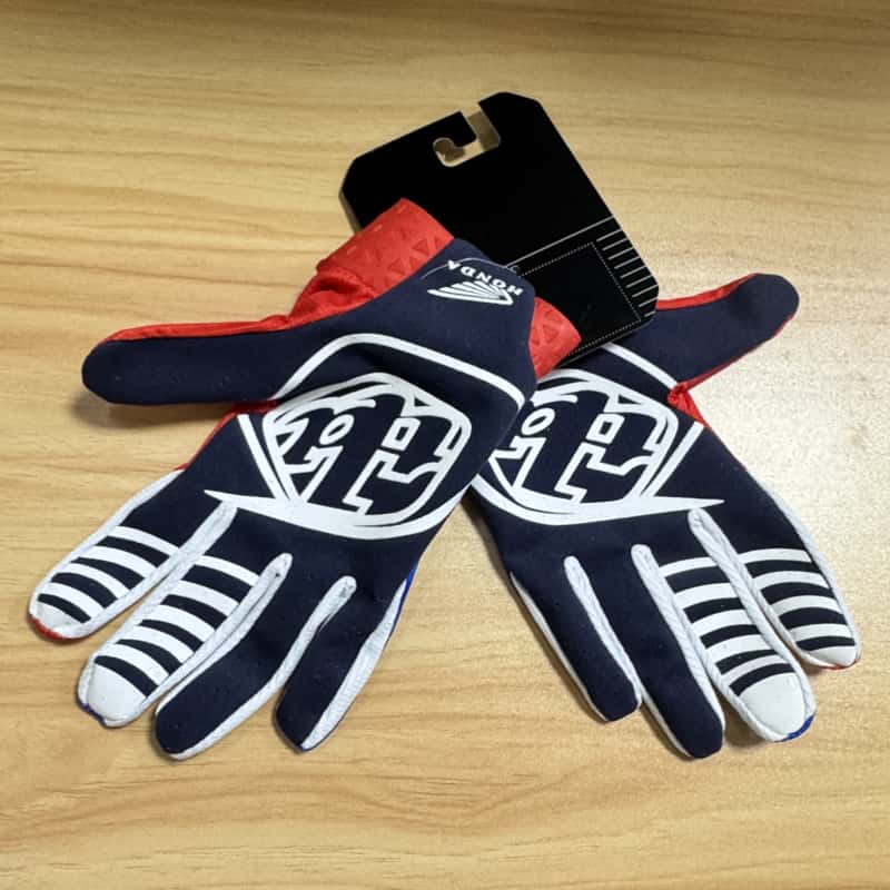 ถุงมือรถจักรยานยนต์ฮอนด้าออฟโร - Cycling Glove บทวิจารณ์และราคา